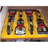 Image 2 : CAT 4-Piece Ratchet Tie Down Set with 500 lb Load Limit