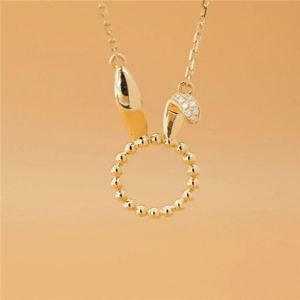 18K Gold Diamond Circle Necklace