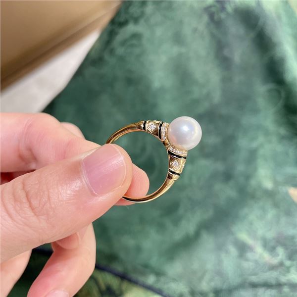 18K Gold Pearl Ring