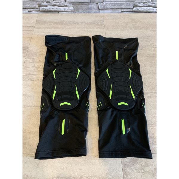 Knee Pads for Men Running and Hiking Black Colour
