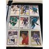 Image 7 : New Hockey Binder With 300 Cards Inside