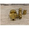 Image 5 : Propane Elbow Adapter Brass 3/8 Male Flare RV Propane Refill