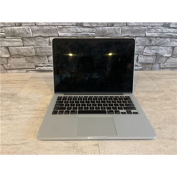 Mac Book Pro Laptop Model A1425 Powers Up Question Mark In File Folder