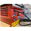 Image 12 : Tile Saw Red