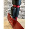 Image 5 : Folding Shovel Red