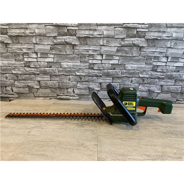 Black & Decker 22"Electric Trimmer