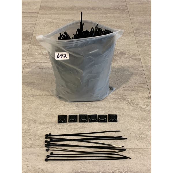 Strong Back Glue Self Adhesive Cable Zip Tie Mounts Kit - 50 pcs