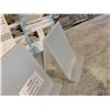 Image 3 : Boloyo Acrylic Book Stands Without Ledge - 6 Pack - Large