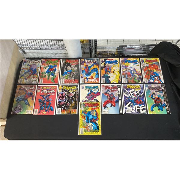 (15) MARVEL SPIDER-MAN 2099 COMIC BOOKS; #18-26, #30-34 & ANNUAL #1