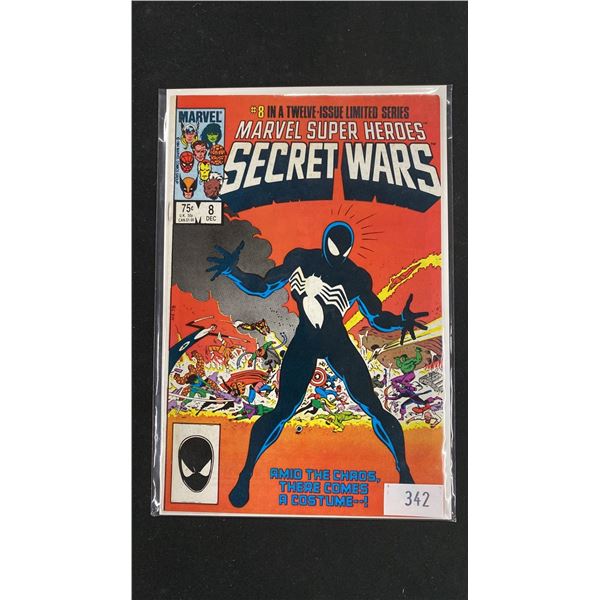 MARVEL SECRET WARS #8 COMIC BOOK; ICONIC COVER W/ BLACK SUIT SPIDEY