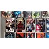 Image 5 : (24) MARVEL ULTIMATE COMIC BOOKS