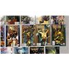 Image 5 : (16) MARVEL ULTIMATE COMIC BOOKS