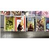 Image 6 : (22) MARVEL ULTIMATE X-MEN COMIC BOOKS
