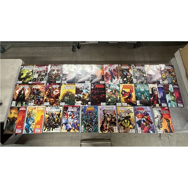 (31) MARVEL THE NEW AVENGERS COMIC BOOKS