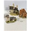 Image 2 : Collection of 5 David Winter Cottages - Hand-Painted English Miniatures