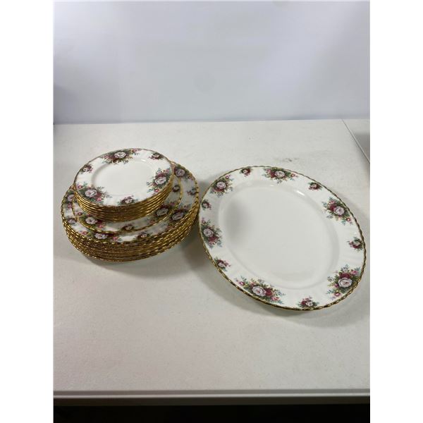 Royal Albert 'Celebration' Plates & Serving Platter (23pcs)