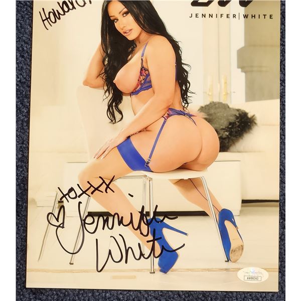 Jennifer White signed 8” x 10” color photo with JSA authentication and photo proof