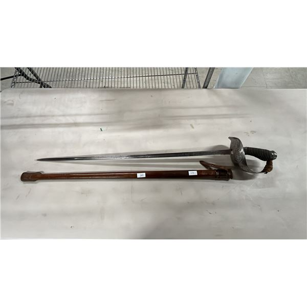 VINTAGE SWORD WITH THE INNISHILLING DRAGONS ETCHED BLADE - 35" BLADE & ETCHED HANDGUARD WITH SHEATH