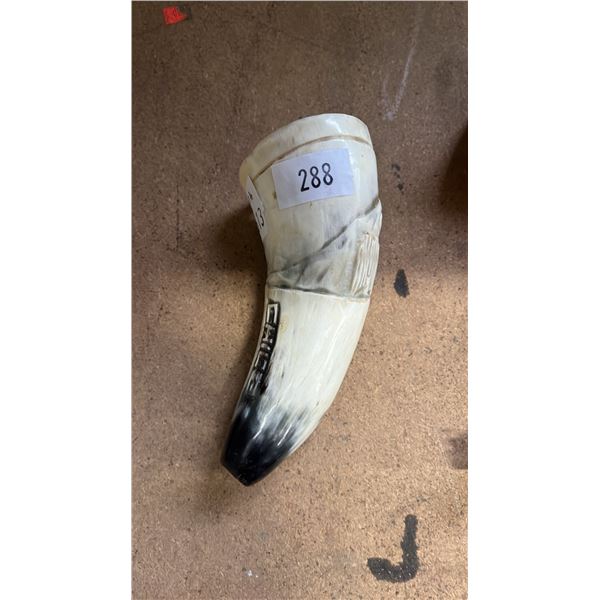 HAND CARVED ANIMAL HORN APPROX 7" WITH CHILE ENGRAVED
