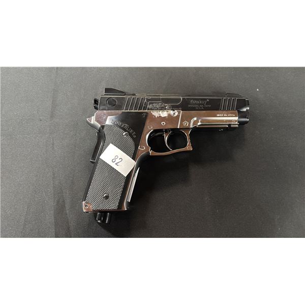 DAISY POWERLINE CO2 BB GUN: MODEL 93A
