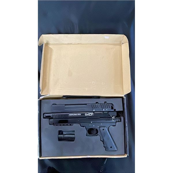 AIR COMPBAT PISTOL ACP 0.68 CALIBRE SEMI AUTOMATIC AIR PISTOL - IN BOX