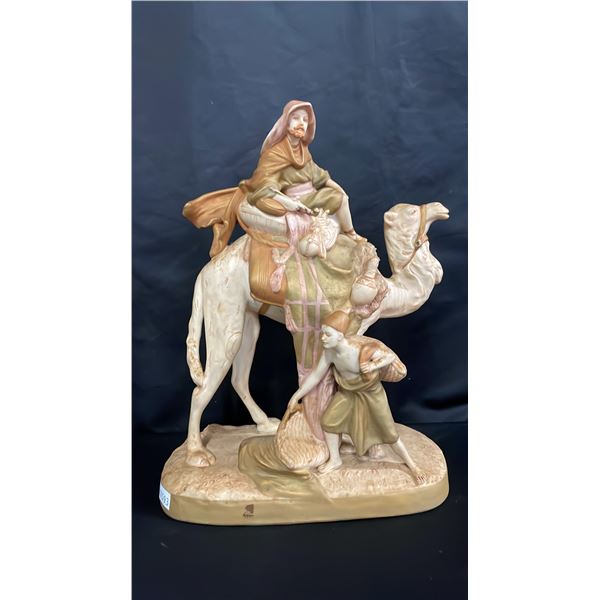 VINTAGE ROYAL DUX PORCELAIN 17" TALL SCULPTURE MADE IN CZECHOSLOVAKIA