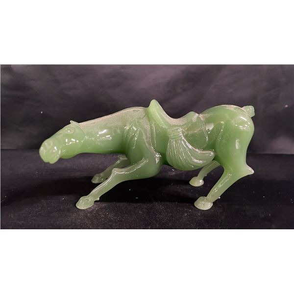 CHINESE CARVED JADE HORSE FIGURINE: 5"W X 3"T X 2"D - **TAIL IS BROKEN BUT CAN BE GLUED ON**