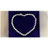 Image 2 : FRESHWATER PEARL NECKLACE: GREY LUSTER