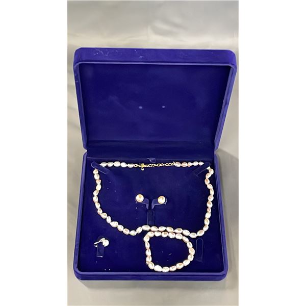 FRESHWATER PEARL NECKLACE, EARRINGS, BRACELET & RING