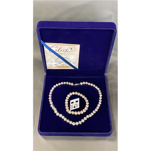 FRESHWATER PEARL NECKLACE, EARRINGS & BRACLET