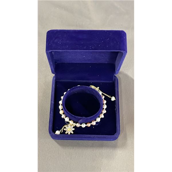 ADJUSTABLE FRESHWATER PEARL BRACELET WITH ZIRCON CRYSTAL FLOWER