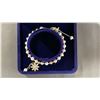 Image 2 : ADJUSTABLE FRESHWATER PEARL BRACELET WITH ZIRCON CRYSTAL FLOWER