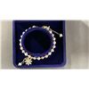 Image 2 : ADJUSTABLE FRESHWATER PEARL BRACELET WITH ZIRCON CRYSTAL FLOWER