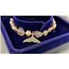 Image 3 : ADJUSTABLE PINK FRESHWATER PEARL BRACELET WITH FISH TAIL CHARM