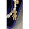 Image 3 : ADJUSTABLE FRESHWATER PEARL BRACELETE WITH TEDDYBEAR CHARM