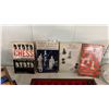 Image 5 : MADE IN ITALY CHESS/CHECKERS BOARD WITH SILVER PLATED BRASS PIECES, CHESS LITERATURE & DAL NEGRO