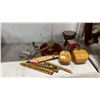 Image 1 : ASSORTED INSTRUMENTS