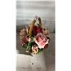 Image 2 : THE FRANKLIN MINT CERAMIC FLORAL ARRANGEMENT