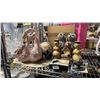 Image 1 : ASSORTED HOME DECOR ITEMS