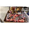 Image 2 : SHELF OF ASSORTED ITEMS INCLUDING; DELILAH & SUGAREE BEANIE BEARS, TRADING CARDS, GRATEFUL DEAD