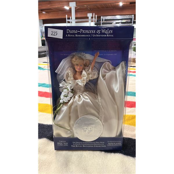DIANA PRINCESS OF WHALES A ROYAL REMEMBRANCE DOLL