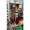 Image 4 : ASSORTED ART GLASS