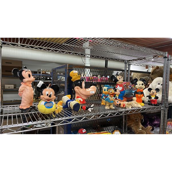 SHELF OF ASSORTED DISNEY MICKEY MOUSE & GOOFY COLLECTIBLES