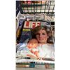 Image 7 : ASSORTED ITEMS INCLUDING; COLLECTIBLE MAGAZINES, MUSIC BOOKS, TRADING CARDS & MORE