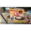 Image 2 : SHELF OF ASSORTED VINTAGE TOYS & DOLLS