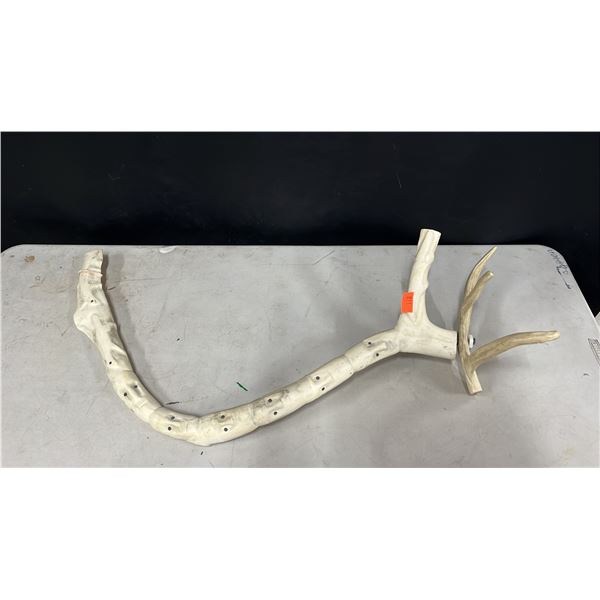 INUIT BONE CARVING