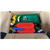 Image 5 : ASSORTED 1970'S VINTAGE LEGO PIECES