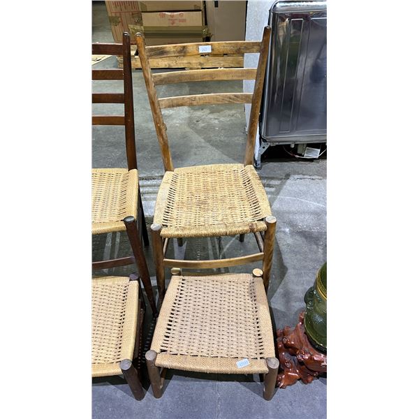 WOVEN CHAIR WITH FOOT REST
