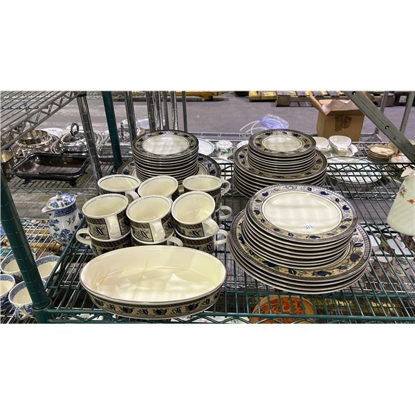 57-PC MIKASA INTAGLIO CAC01 ARABELLA DINNERWARE SET