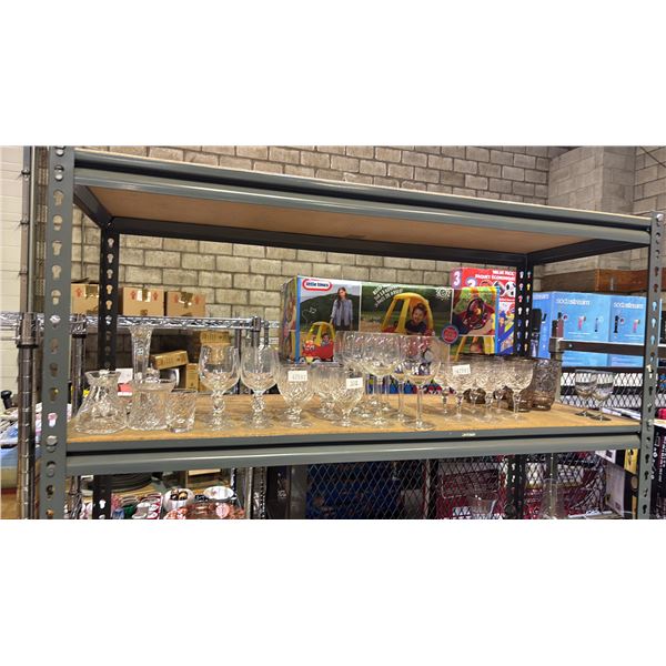 SHELF OF ASSORTED CRYSTAL & GLASS WARE